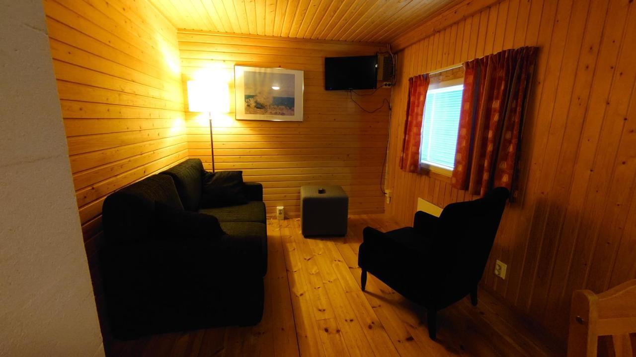 Hotel Guossi Karigasniemi Exteriör bild